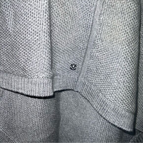 Lululemon on the go merino wool poncho cape One Size - Picture 7 of 10